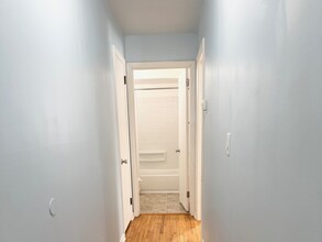 7313 65th Ave N in Minneapolis, MN - Building Photo - Building Photo