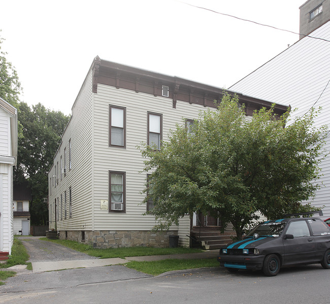 26 S Melcher St in Johnstown, NY - Building Photo - Building Photo