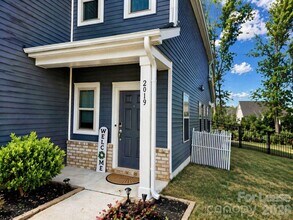 2019 Red Ash Dr in Charlotte, NC - Building Photo - Building Photo