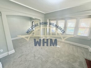 2409 N 49th St in Milwaukee, WI - Building Photo - Building Photo