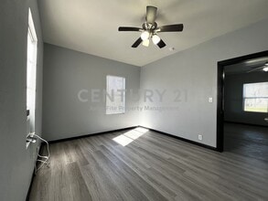 5205 Calloway St in Fort Worth, TX - Building Photo - Building Photo