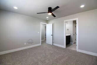 731 Rio Vista Loop in Richland, WA - Building Photo - Building Photo