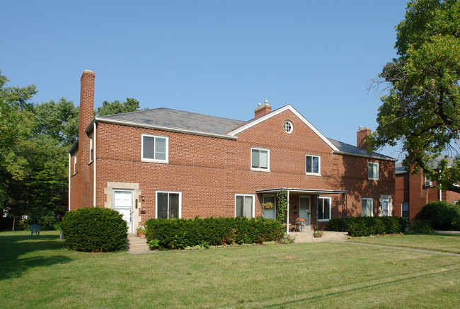 1851-1857 North Star Ave in Columbus, OH - Foto de edificio - Building Photo