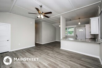 4007 E Osborne Ave in Tampa, FL - Foto de edificio - Building Photo