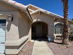 1957 Easy St in Bullhead City, AZ - Building Photo - Building Photo
