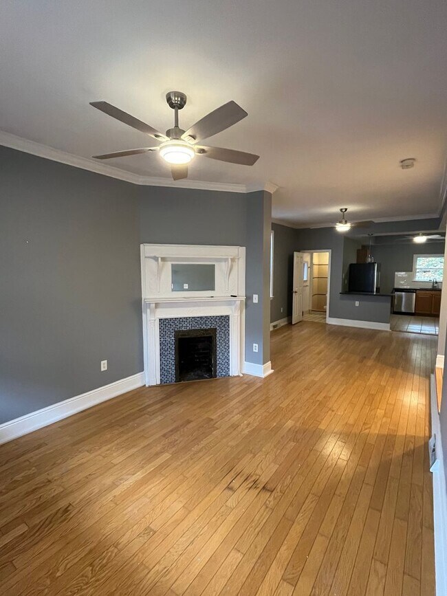 418 Noble St in Pittsburgh, PA - Building Photo - Building Photo