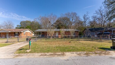 4941 Wilcox Way in Columbus, GA - Building Photo - Building Photo