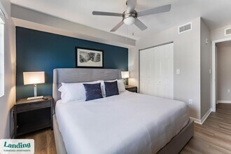 10200 Falcon Pine Blvd in Orlando, FL - Building Photo - Building Photo