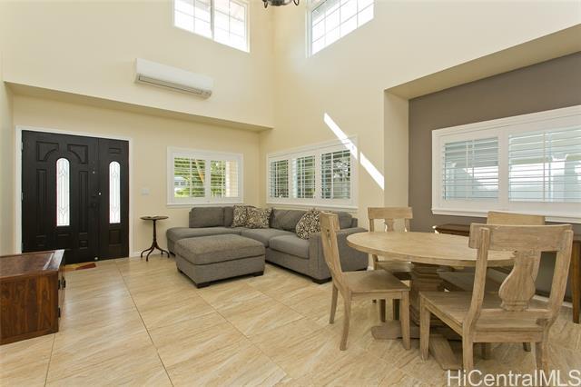 4162 Puu Panini Ave in Honolulu, HI - Building Photo - Building Photo