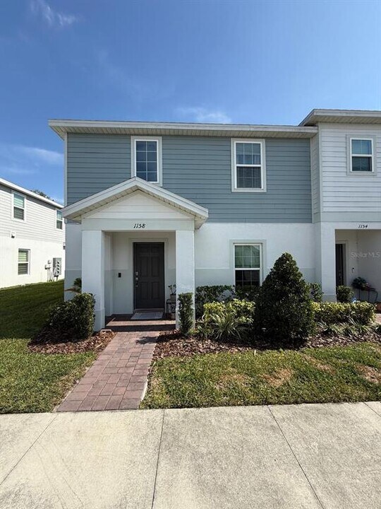 1158 Sand Torch Cir in Davenport, FL - Building Photo