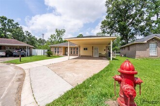 719 Kilpatrick St in Channelview, TX - Building Photo - Building Photo