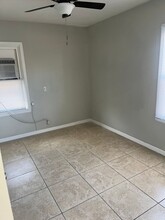 1812 Goldfield St in North Las Vegas, NV - Building Photo - Building Photo