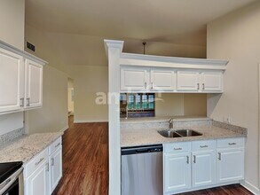 71 Spring Ridge Dr in Debary, FL - Foto de edificio - Building Photo