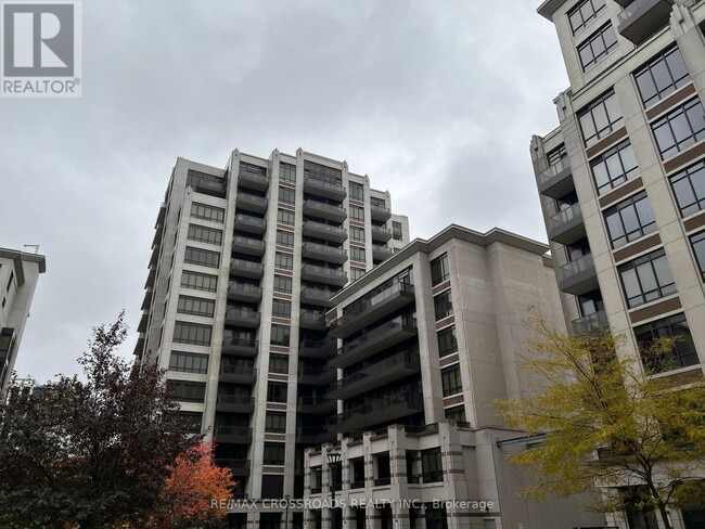 property at 38 Cedarland Dr