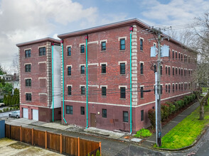 Annobee Apartments in Tacoma, WA - Building Photo - Building Photo