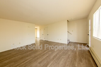 4721 Hickory Pl in Cheyenne, WY - Building Photo - Building Photo