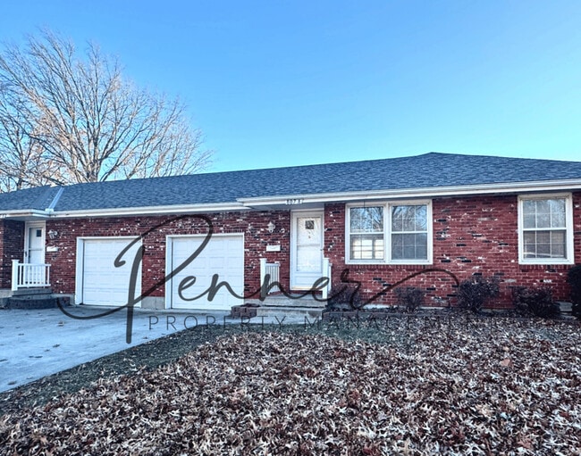 property at 807 NE Magellan Ave