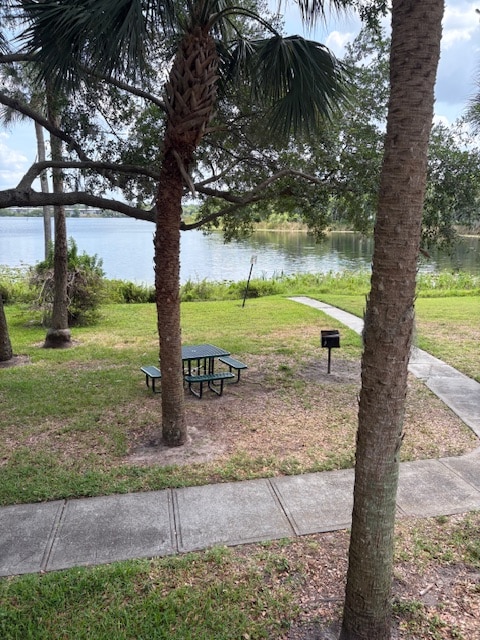 1400 Lake Shadow Cir in Maitland, FL - Building Photo - Building Photo
