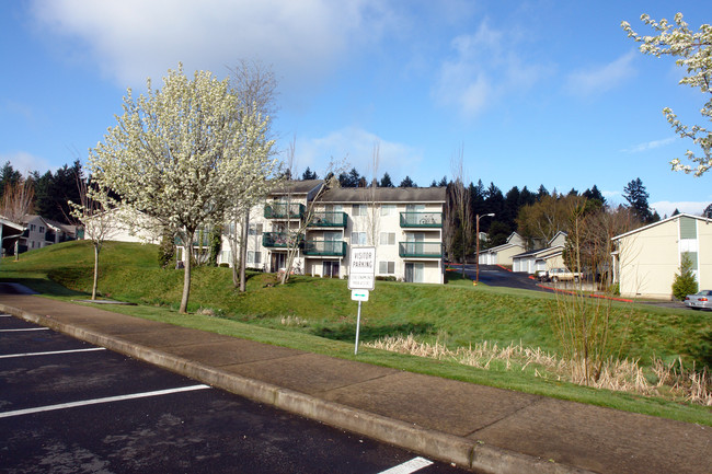 Pier Park in Portland, OR - Foto de edificio - Building Photo