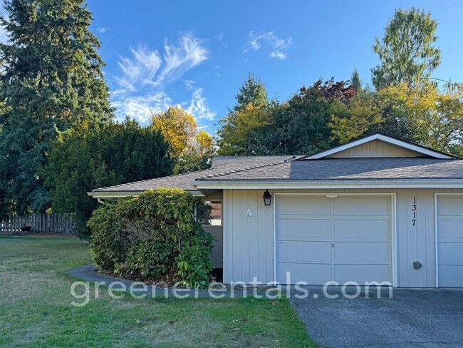 property at 1317 Glen Mary Dr SE