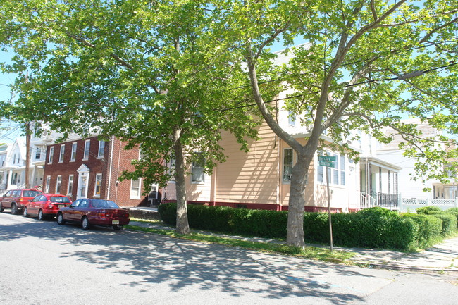 459 Johnstone St in Perth Amboy, NJ - Building Photo - Building Photo