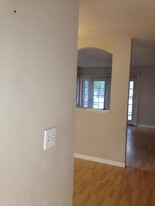 2047 Greenbriar St in Colton, CA - Building Photo