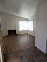 44715 La Paz Rd in Temecula, CA - Building Photo - Building Photo