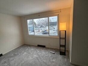 152 Clover Ridge Dr in Syracuse, NY - Building Photo - Building Photo