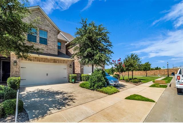 4588 Titus Cir