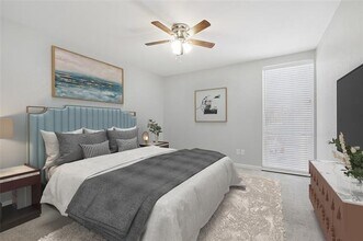 526 E Avenue J in Grand Prairie, TX - Building Photo - Building Photo