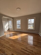 552 Jefferson Ave in Elizabeth, NJ - Building Photo - Building Photo