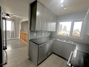 8815-878A 78a St in Fort St John, BC - Building Photo - Building Photo