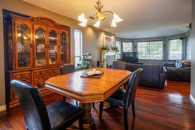 2566 Fuchsia Pl in Coquitlam, BC - Building Photo - Building Photo