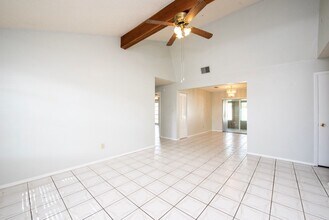 69 Alameda Dr in Kissimmee, FL - Building Photo - Building Photo