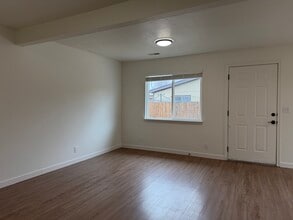 416 Jasper Ave in Middleton, ID - Building Photo - Building Photo