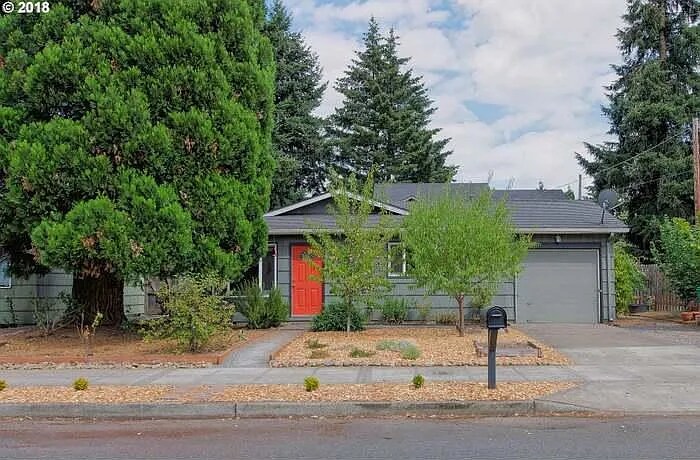 4720 SE 108th Pl in Portland, OR - Building Photo