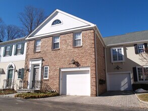 520 Main St in Ridgefield, CT - Building Photo - Building Photo