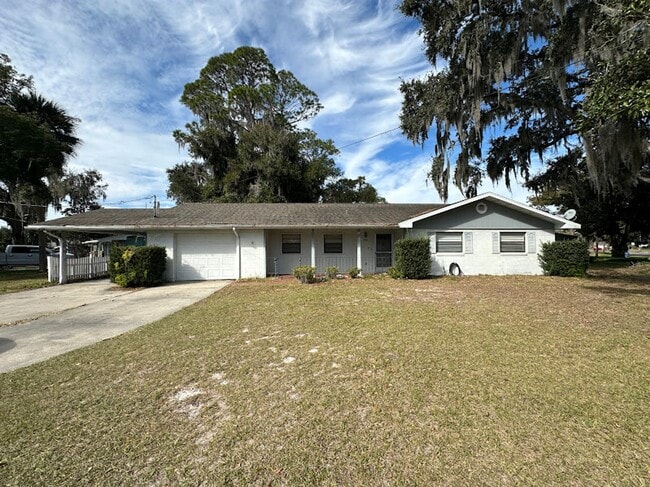 property at 700 N Hawley St