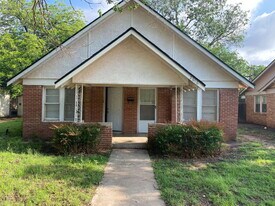 2616 23rd St in Lubbock, TX - Building Photo