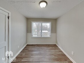 1825 Oakmont Dr NW in Atlanta, GA - Building Photo - Building Photo