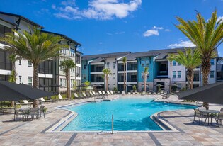 The Gathering at Arbor Greens in Newberry, FL - Building Photo