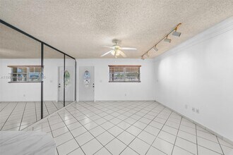 11620 SW 179th Terrace in Miami, FL - Building Photo - Building Photo