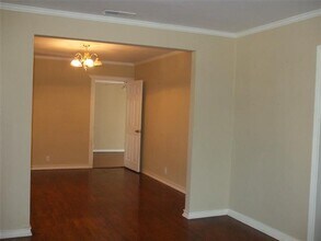 5503 Matalee Ave in Dallas, TX - Building Photo - Building Photo