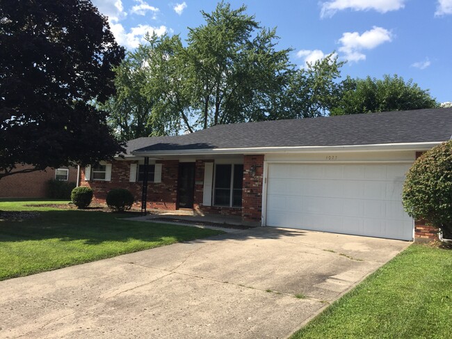 property at 4023 Caprice Rd