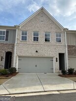 3940 Denton Dr in Douglasville, GA - Building Photo