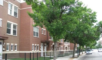 Shoreline Condominiums in Chicago, IL - Building Photo - Other