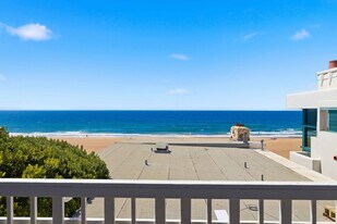 3105 Ocean Dr in Manhattan Beach, CA - Building Photo