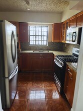 1440 NW 183rd St in Miami, FL - Building Photo - Building Photo