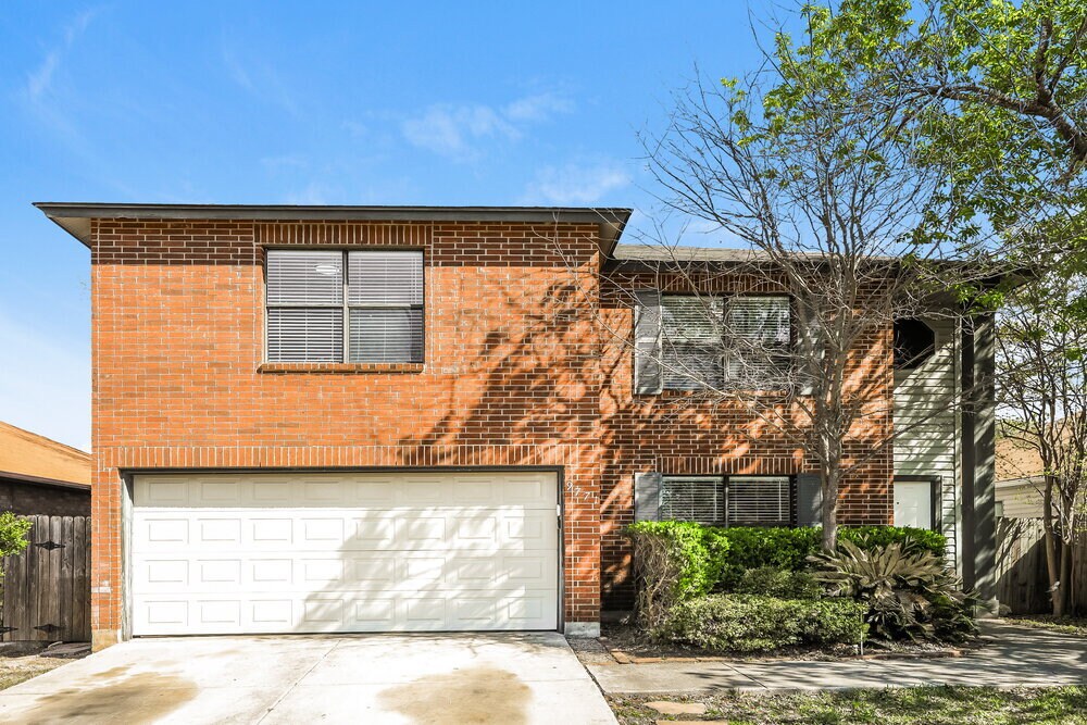 9771 Criswell Creek in San Antonio, TX - Building Photo