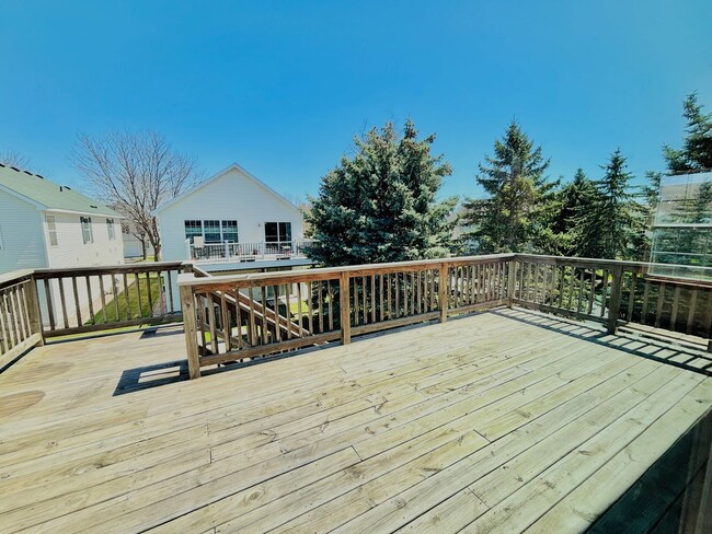 property at 7487 Devin Ln